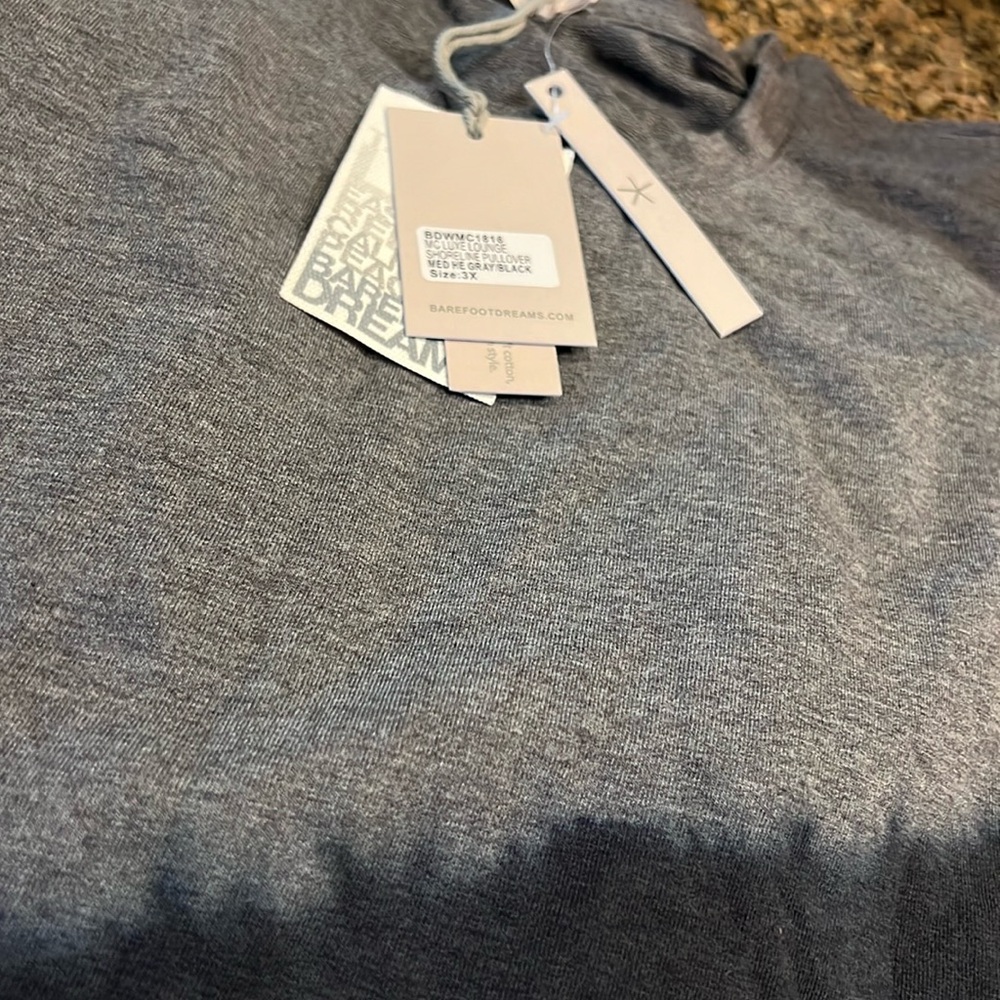 Barefoot Dreams Malibu long sleeve top.  Size 3X